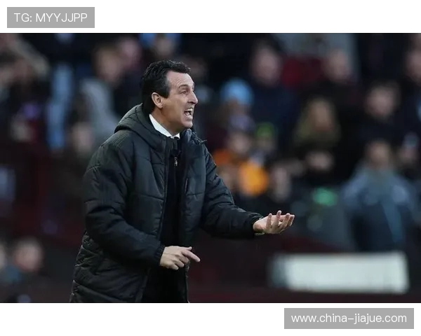 埃梅里谈维拉对曼联战绩 保持谦逊稳住心态专注状态提升冲击赛季目标